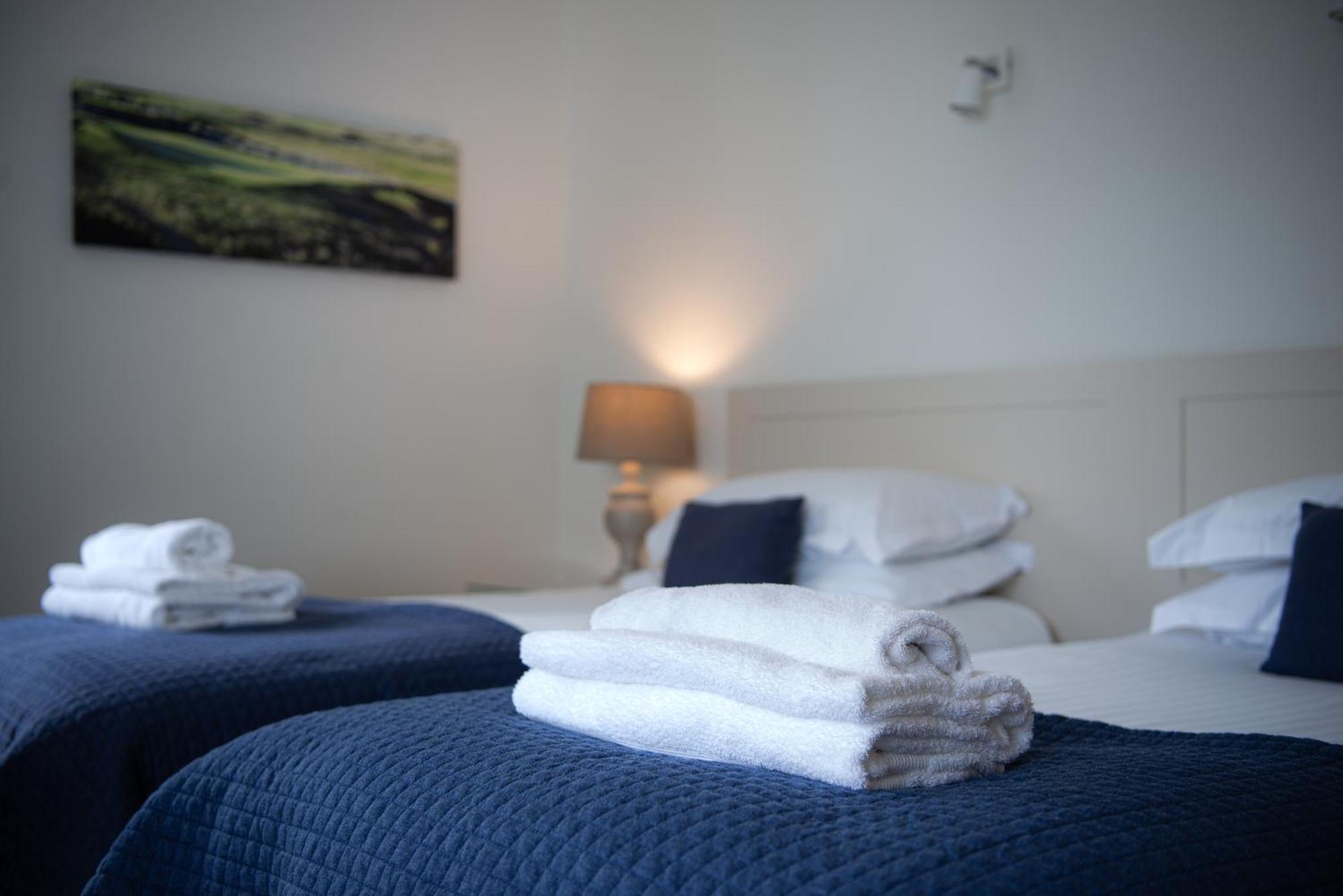 Hotel Trevose Golf And Country Club Padstow Exterior foto